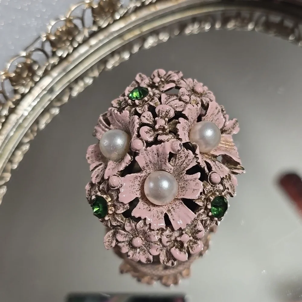 Vintage Florenza Pink Jeweled Floral Basket Trinket Box
